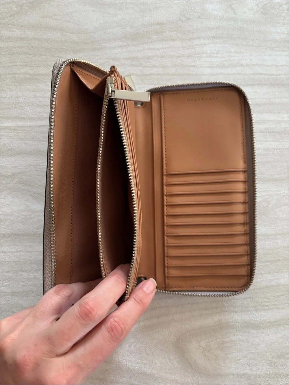 Tory Burch Robinson Leather Zip Around Continental Wallet Taupe